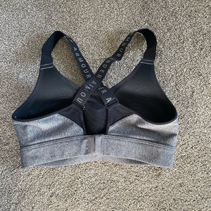 Under Armour sports bra size small